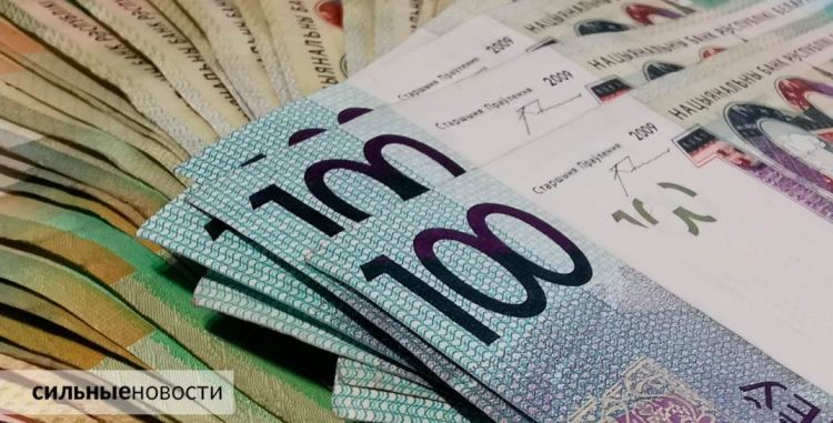 «Я сама тяну семью» против «Муж обеспечивает, а на мне быт и дети». Истории белорусок, у которых сложные отношения со вторыми половинками и финансами