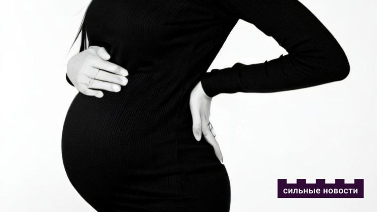 Гомельчанка стала суррогатной мамой, чтобы обеспечить родного ребенка, а бывший муж отсудил большую часть суммы