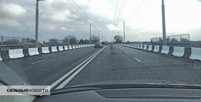Пробки на 20-30 минут. Вспомнили, что было на дорогах сразу после закрытия большого путепровода в Новобелице и пытаемся разобраться, почему так произошло, изображение №3