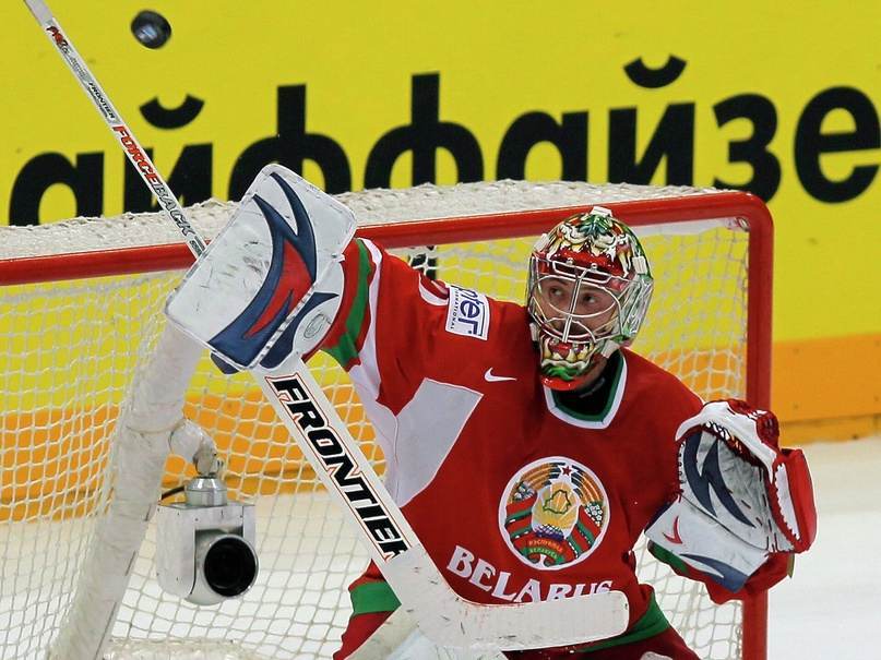 Команда Латвии впервые в истории пробилась в полуфинал чемпионата мира по хоккею. «Сильные Новости» вспомнили годы, когда белорусы были близки к такому же достижению, изображение №3